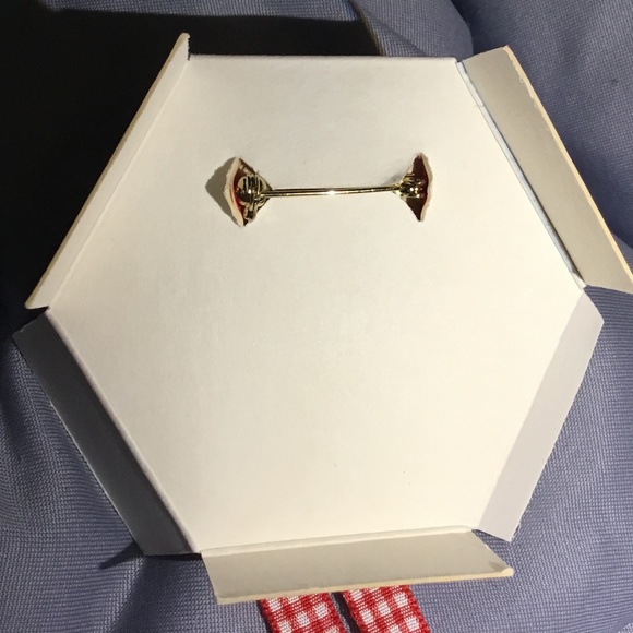 Avon Country Days Straw Hat Pin & Red Checked Bow Earrings~Vintage New in Box - Picture 4 of 9